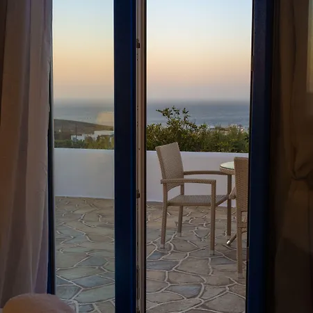 Fragoulis Village מלון דירות 4*