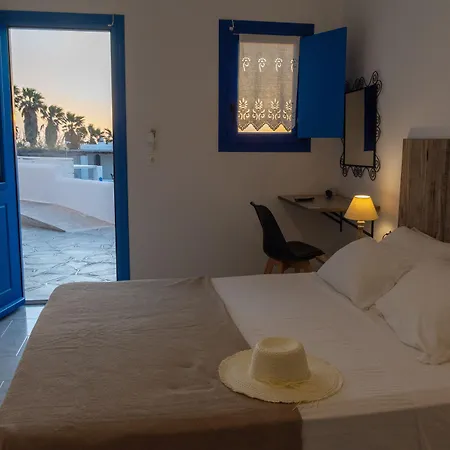 Fragoulis Village מלון דירות 4*