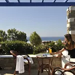 Fragoulis Village Apartahotel Parasporos
