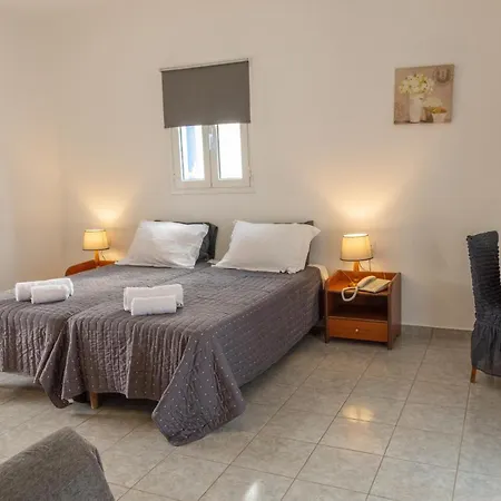 Fragoulis Village Aparthotel 2*