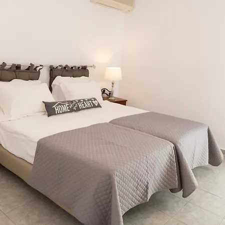 Aparthotel Fragoulis Village Parasporos