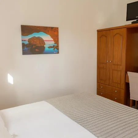 Fragoulis Village Aparthotel 2*