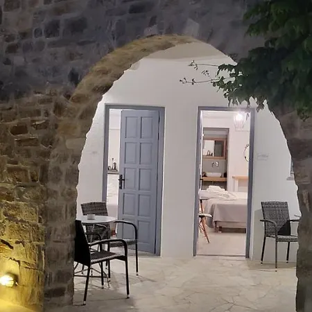 Fragoulis Village 2* Parasporos
