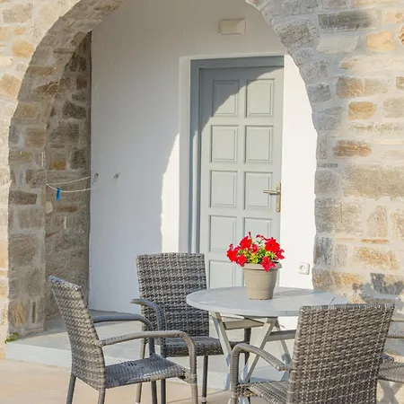 Fragoulis Village Παράσπορος
