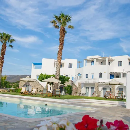 Ξενοδοχείο με διαμερίσματα Fragoulis Village Παράσπορος