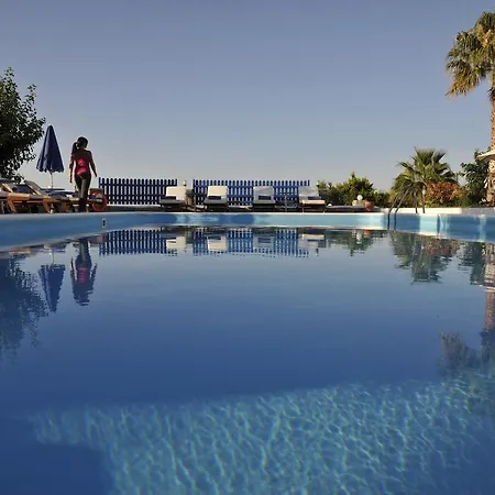 Aparthotel Fragoulis Village Parasporos